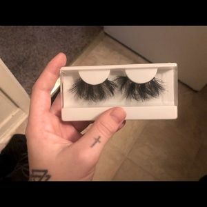 MINK LASHES LONGGG